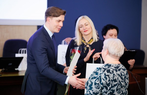 Kultūros dienos proga pasveikino Jonavos kultūros darbuotojus