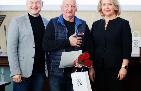 Kultūros dienos proga pasveikino Jonavos kultūros darbuotojus