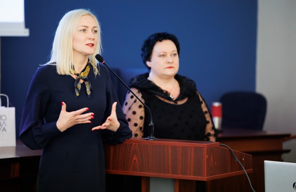 Kultūros dienos proga pasveikino Jonavos kultūros darbuotojus