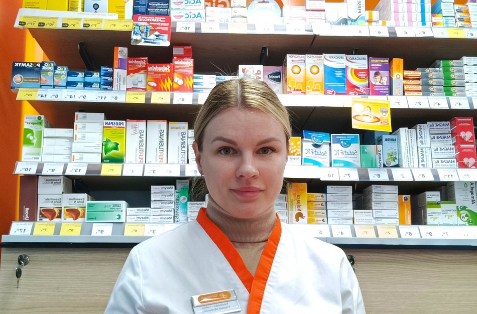Neįprasta vaistininkų kasdienybė: pacientai ieško kačių maisto, prašo atkalbėti nuo darbo pokalbio