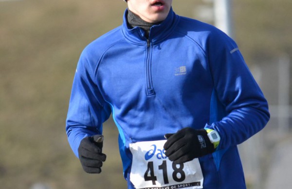 Bėgikų sezonas Jonavoje prasidėjo žiemos varžybomis