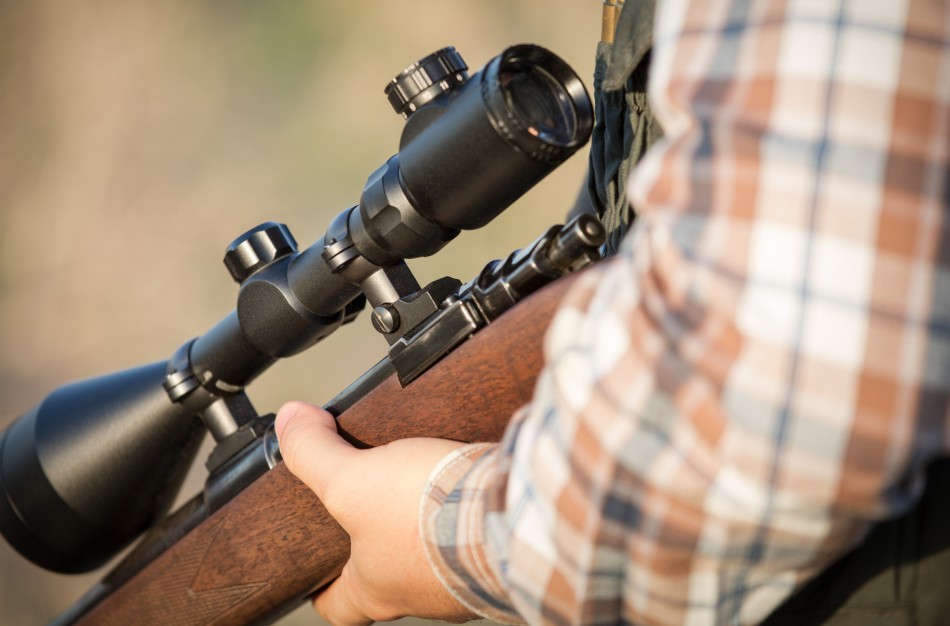 Aplinkosaugininkai primena medžioti atsakingai: medžioklės metu nevartoti alkoholio