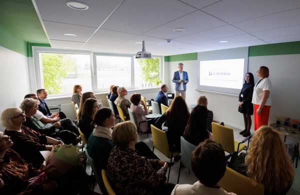 Jonavoje pradėjo veiklą regioninis karjeros centras