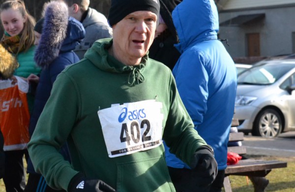 Bėgikų sezonas Jonavoje prasidėjo žiemos varžybomis