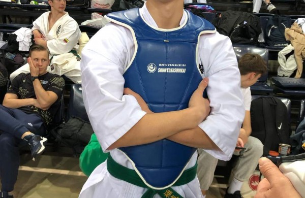 Kėdainiuose Jonavos kyokushin karatė kovotojai iškovojo pergales ir kelialapį į Europos čempionatą