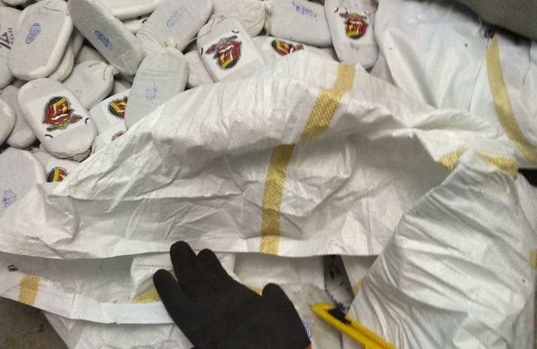 Teismui perduota išskirtinė byla: šešiolika kaltinamųjų, dauguma jų – ginkluoto tarptautinio nusikalstamo susivienijimo nariai
