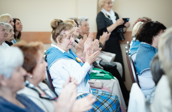 Pirmoji ponia Jonavos rajono TAU dėkojo už bendruomeniškumą ir kitiems kuriamą gėrį