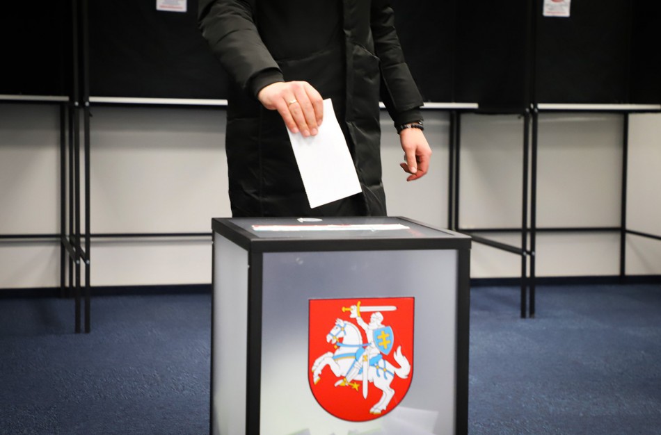 Antradienį prasideda balsavimas iš anksto Prezidento rinkimų antrajame ture
