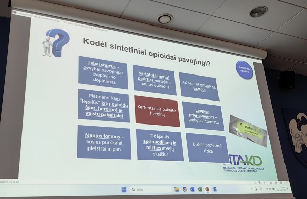 Savivaldybėje vyko susitikimas su lektorėmis iš Narkotikų ir tabako departamento