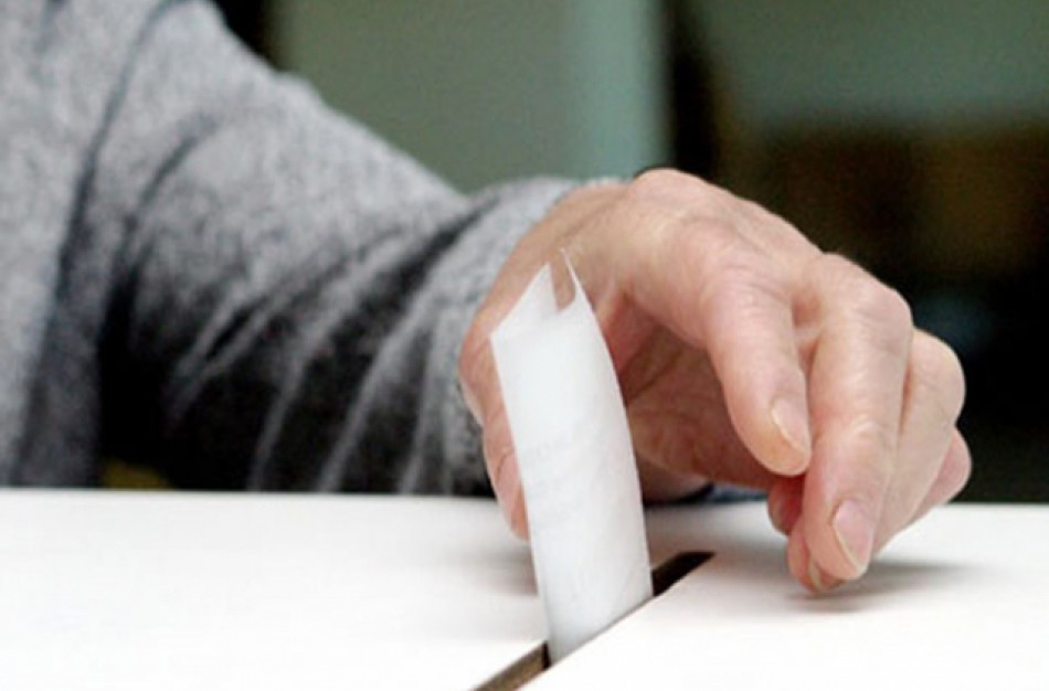 Pirmąją balsavimo iš anksto dieną balsuoti atvyko 41,5 tūkst. rinkėjų