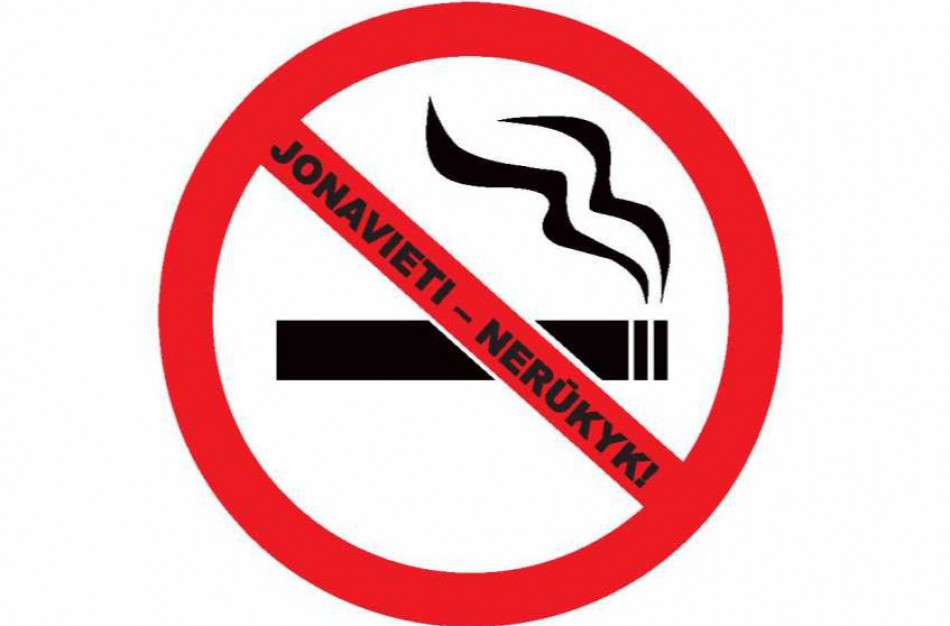 Du Lietavos g. daugiabučiai taps ,,Nerūkymo zonomis" 
