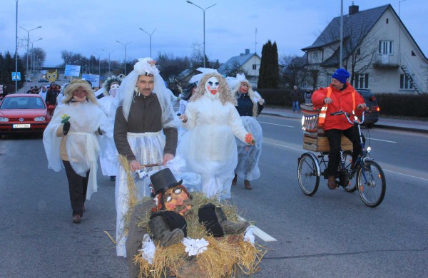 Užgavėnių eisenoje dalyvavo 203 persirengėliai 