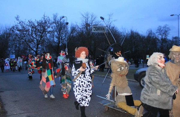 Užgavėnių eisenoje dalyvavo 203 persirengėliai 