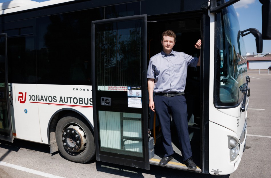 Vairuotojas Motiejus: mano autobuse žmonės turi klausytis geros muzikos