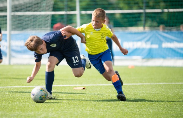 Net trys Jonavos futbolo akademijos komandos dalyvavo tarptautiniame futbolo turnyre Kaune