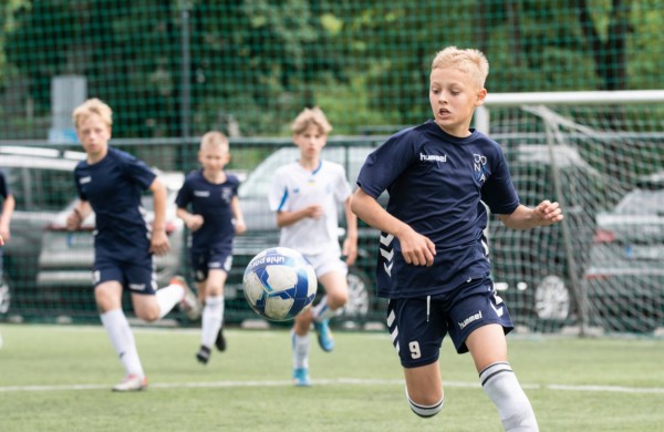 Net trys Jonavos futbolo akademijos komandos dalyvavo tarptautiniame futbolo turnyre Kaune