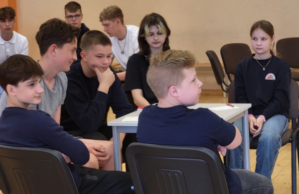 Apie kryždirbystę mokiniams