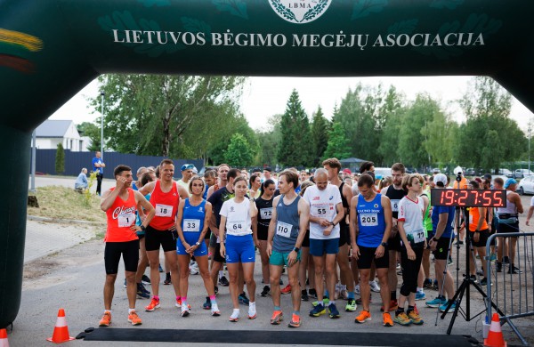 „Jonavos bėgimo taurė“ pradėjo savo 5-tąjį sezoną! 