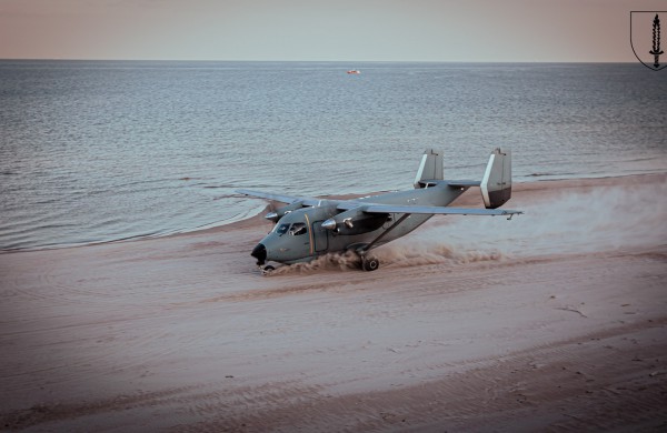 Baigėsi tarptautinės SOP pratybose „Liepsnojantis kalavijas 2024“. Bombonešis B52 metė lazeriu valdomas bombas, narai užduotis vykdė iš povandeninio laivo 