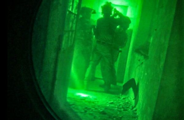 Baigėsi tarptautinės SOP pratybose „Liepsnojantis kalavijas 2024“. Bombonešis B52 metė lazeriu valdomas bombas, narai užduotis vykdė iš povandeninio laivo 