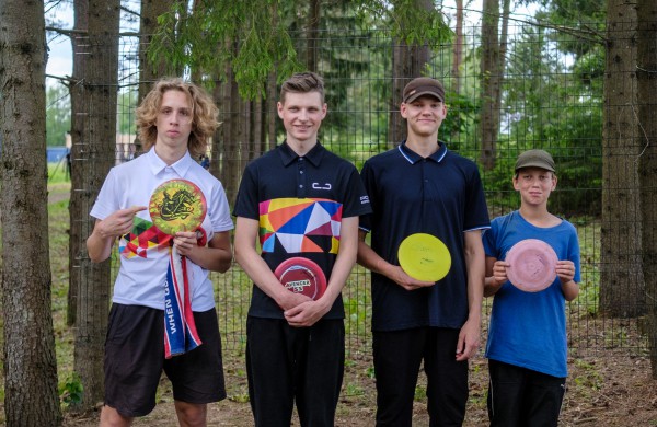 Jonavietė triumfuoja diskgolfo taurės etape: pirmoji šių metų pergalė