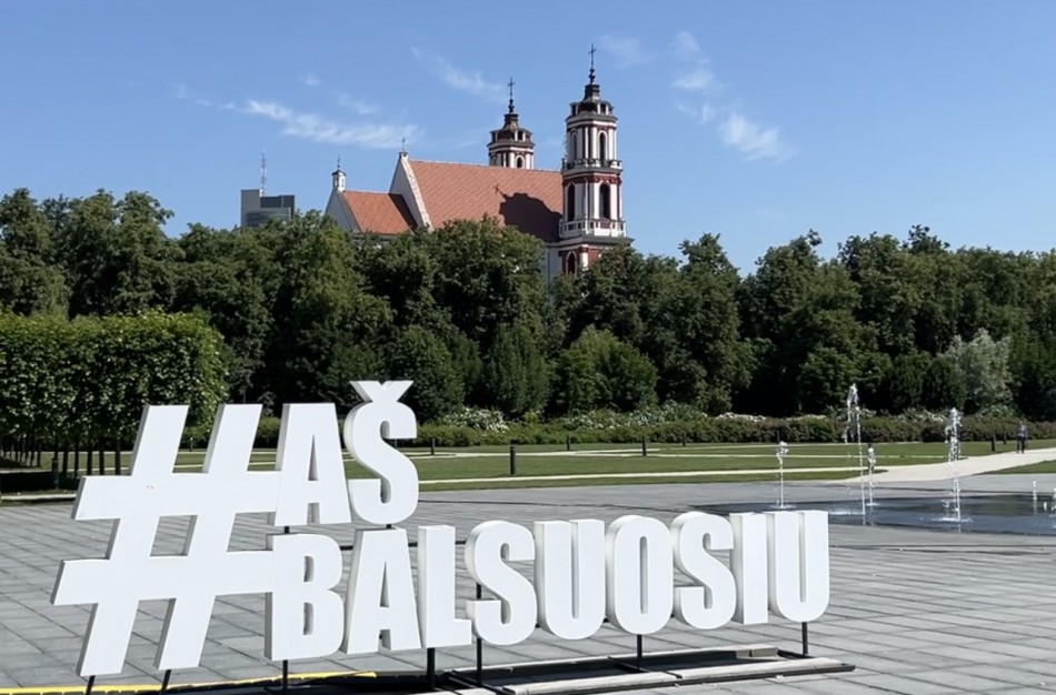 Pirmoji išankstinio balsavimo diena: daugiau nei 20 tūkst. rinkėjų, išsiskiria kurortai