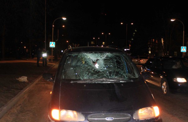 Žeimių gatvėje eismo įvykio metu sužeista moteris