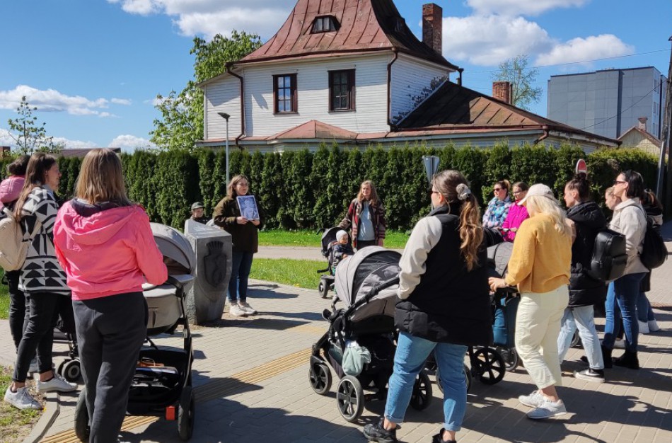 Pasaulinė mamų psichikos sveikatos ir Vilko vaikų atminimo dienos įtrauktos į atmintinių dienų sąrašą