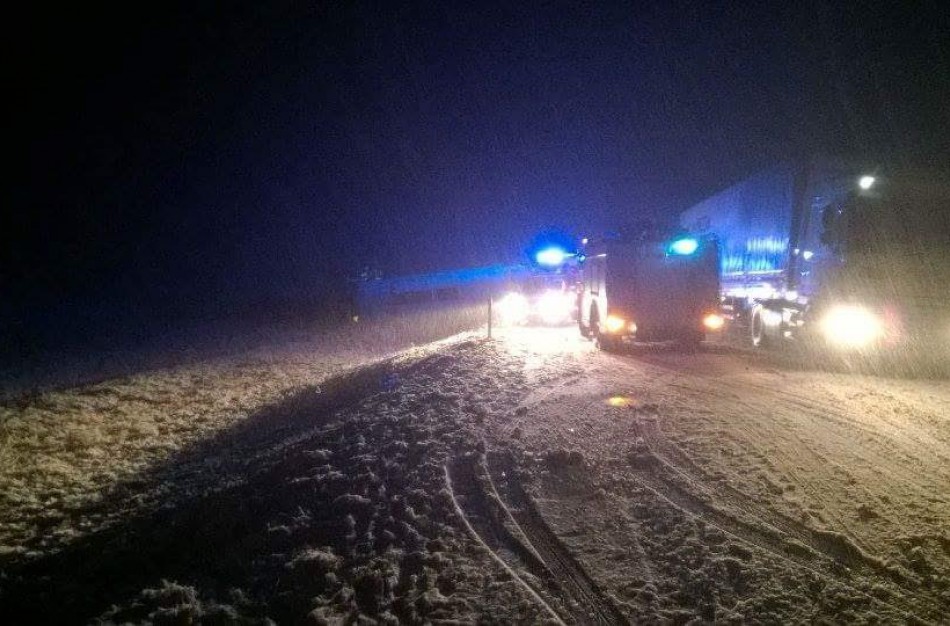 Ties Žasliais apvirtus autobusui sužeisti du jonaviečiai