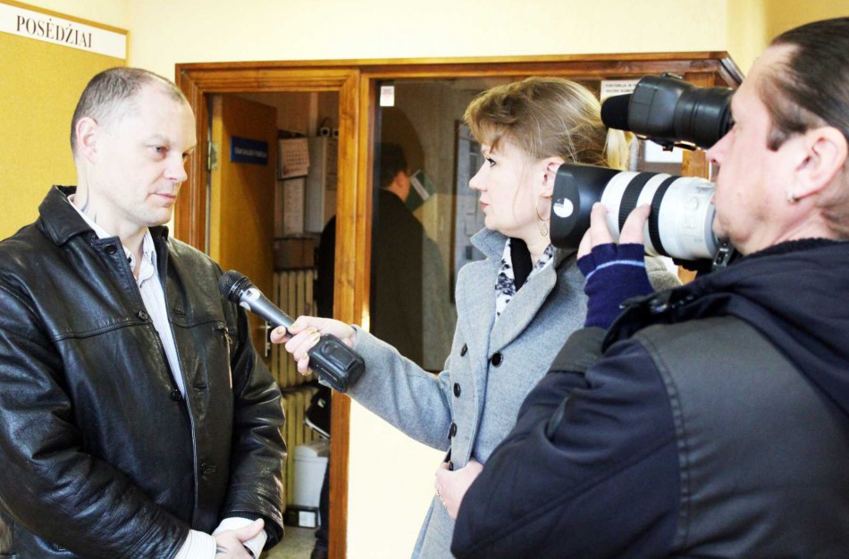 Vaiką paskiepyti sutrukdęs A.Lobovas atsidūrė teisiamųjų suole