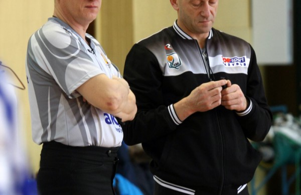 Įsibėgėjusios Jonavos krepšininkės patiesė ir studentes