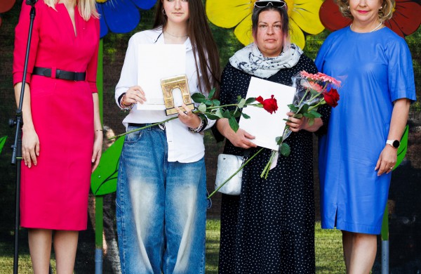 Gabiausi rajono vaikai apdovanoti ,,Triumfo arkomis”