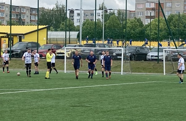Jonavos FVK „KLEVAS“ II-ame 2024 m. Lietuvos veteranų (50+) futbolo pirmenybių ture iškovojo 2 svarbias pergales