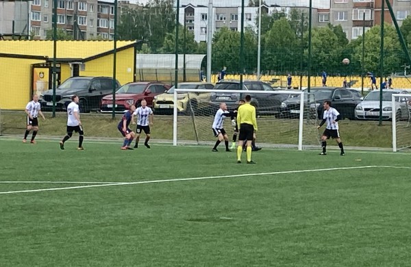 Jonavos FVK „KLEVAS“ II-ame 2024 m. Lietuvos veteranų (50+) futbolo pirmenybių ture iškovojo 2 svarbias pergales