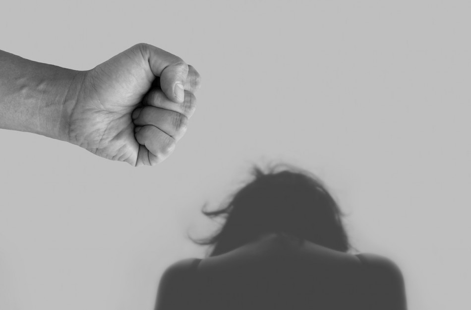 Policijos pareigūnai naktį skubėjo į Lietavos g. tramdyti smurtautojo