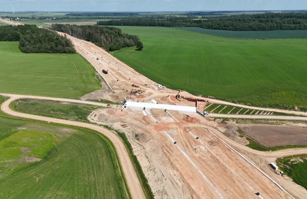 Nepaisant kylančių iššūkių, „Rail Baltica“ planuojama įgyvendinti laiku 