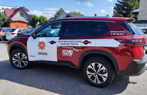 Jonavos priešgaisrinėje gelbėjimo tarnyboje - naujas automobilis
