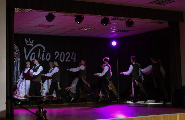 Senamiesčio gimnazijoje praūžė ,,Valio 2024" apdovanojimai