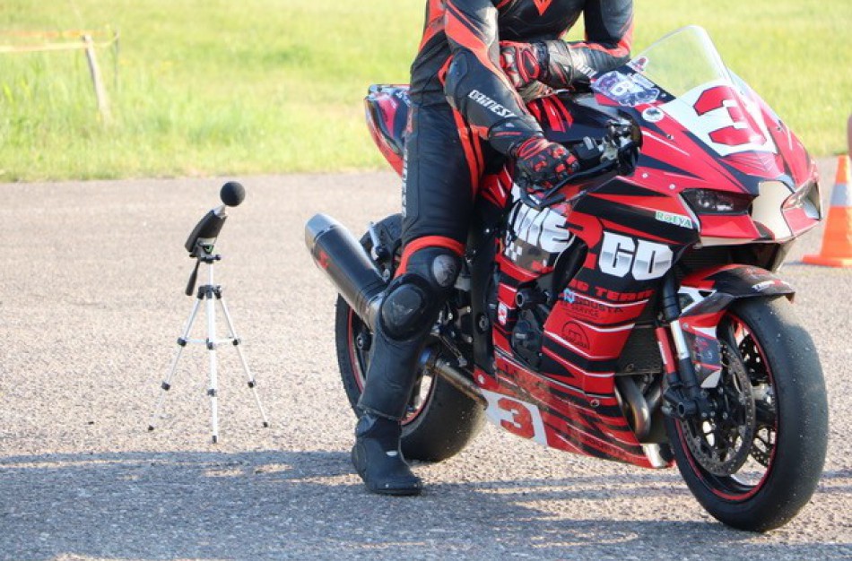 Kauno policija kviečia pasitikrinti transporto priemonės triukšmo lygį