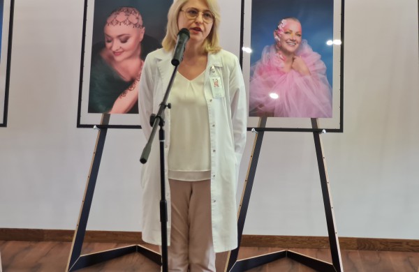 Plika galva įgauna daugiau prasmių: ir be plaukų galime būti gražios