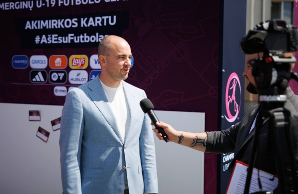 Jonava pasitinka Europos merginų futbolo čempionatą