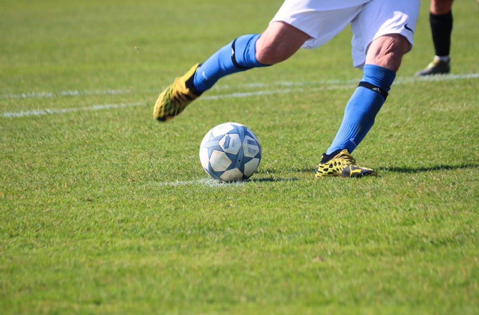 Pirmadienio futbolo vakaras - netikėtai ilgas ir su pirmąja baudinių serija čempionate