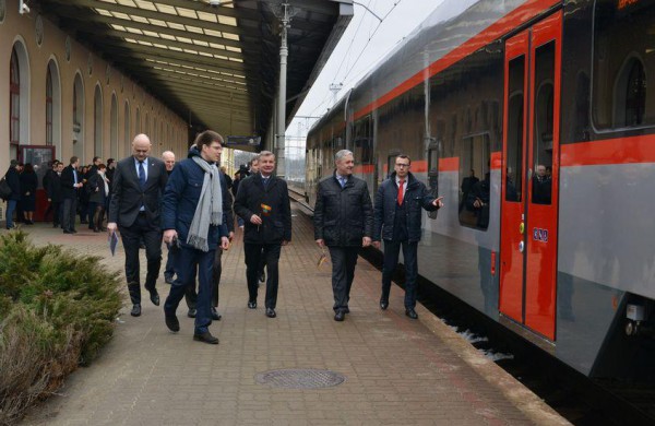Tarp Vilniaus ir Klaipėdos veš nauji traukiniai