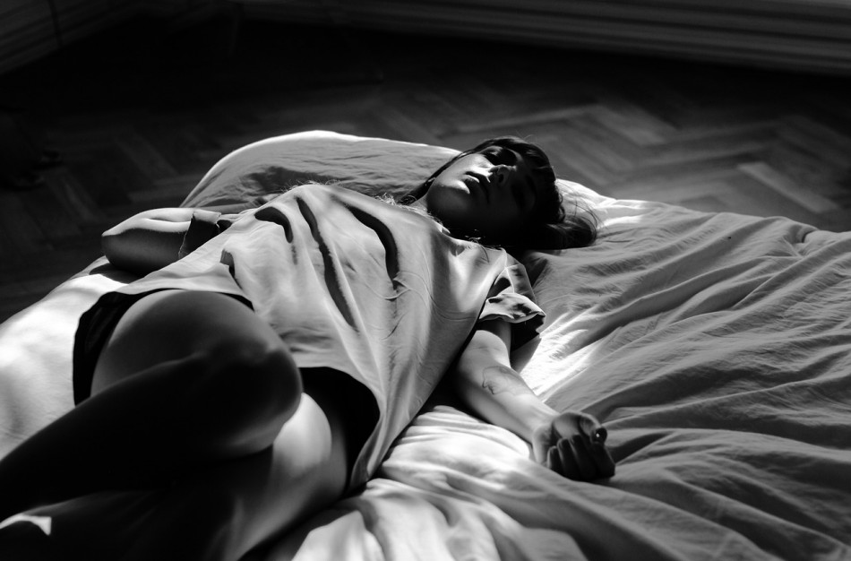 Kai vasaros naktimis per karšta miegoti: pataria, kaip geriau išsimiegoti