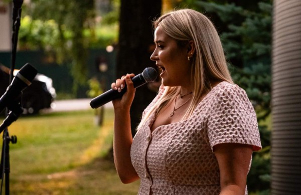 Užusaliuose skambėjo muzikos festivalio „Dainos prie Šešuvos“ melodijos