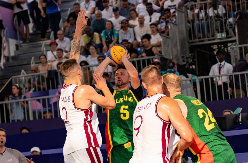 Lietuvos krepšinio rinktinė 3x3 ,,nestabdo" - šiandien įveikti kinai, laukia susitikimas su Nyderlandais