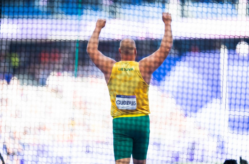 Šiandien - sėkmingi lengvaatlečių pasirodymai: į finalą keliauja du disko metikai