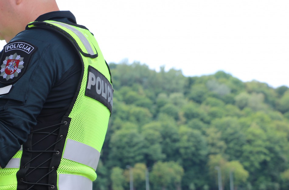 Policija įspėja grybautojus: tinkamai pasiruoškite, kad nepasiklystumėte