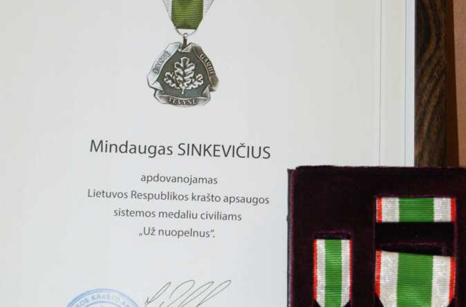 Merui – medalis „Už nuopelnus“