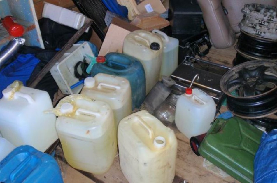 Kauno kriminalistai Šveicarijoje demaskavo nelegalią degalinę